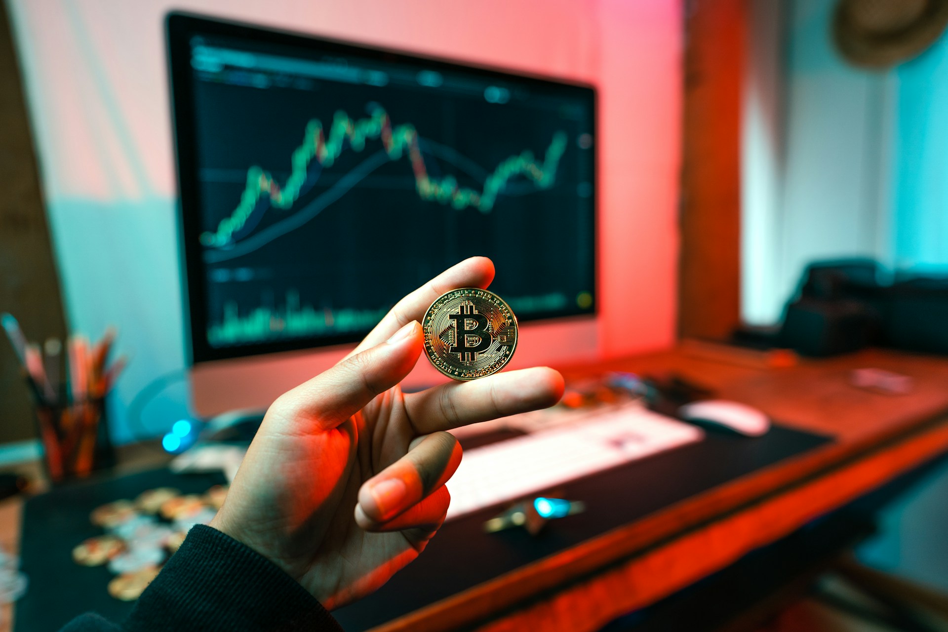 Crypto Markets Stumble as Bitcoin Retreats from Yearly Gains